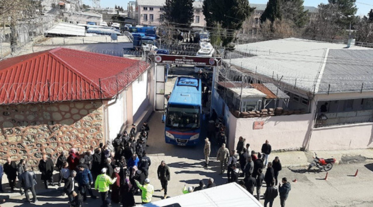 DEPREM SONRASI MAZERET VE ÖZEL İZİN DİLEKÇESİ ÖRNEKLERİ